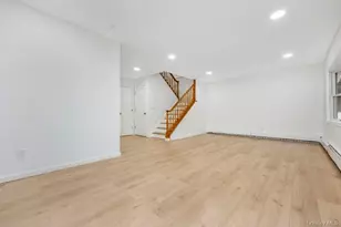 54 5th St, Ronkonkoma, NY 11779 - Photo 11