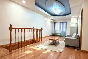 152-12 Peck Ave, Flushing, NY 11355 - Photo 7