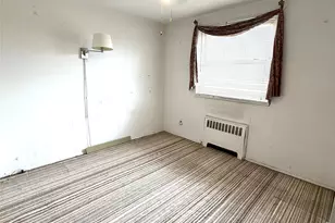 25216 63 Ave, Little Neck, NY 11362 - Photo 5