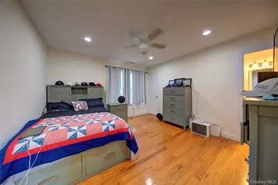 97 Chestnut Street, Mount Sinai, NY 11766 - Photo 27