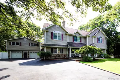 97 Chestnut Street, Mount Sinai, NY 11766 - Photo 3