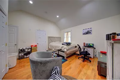 97 Chestnut Street, Mount Sinai, NY 11766 - Photo 29