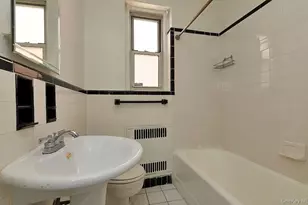 69-09 108th St, Forest Hills, NY 11375 - Photo 7