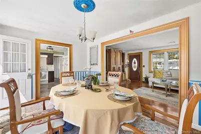 140 Poplar Street, Central Islip, NY 11722 - Photo 9