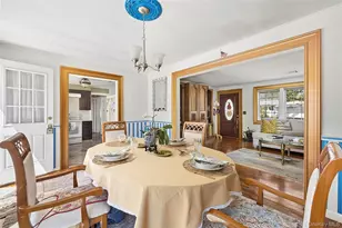 140 Poplar St, Central Islip, NY 11722 - Photo 9