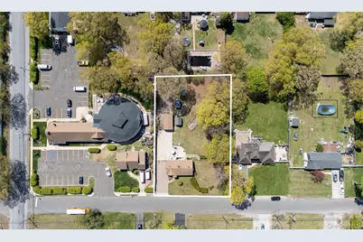 140 Poplar Street, Central Islip, NY 11722 - Photo 17