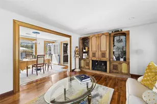 140 Poplar St, Central Islip, NY 11722 - Photo 7