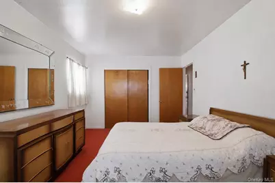 1056 Swinton Avenue, Bronx, NY 10465 - Photo 13