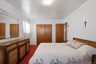 1056 Swinton Ave, Bronx, NY 10465 - Photo 13