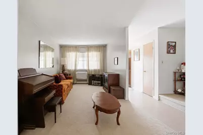 1056 Swinton Avenue, Bronx, NY 10465 - Photo 5