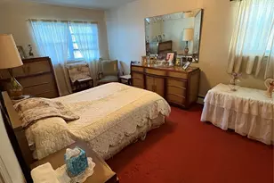 1056 Swinton Ave, Bronx, NY 10465 - Photo 15