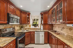 61 Drexel Ave, Westbury, NY 11590 - Photo 13