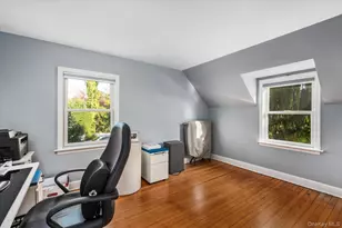 61 Drexel Ave, Westbury, NY 11590 - Photo 23