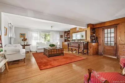 61 Drexel Avenue, Westbury, NY 11590 - Photo 11