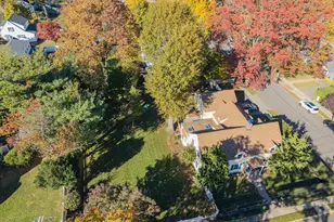 61 Drexel Ave, Westbury, NY 11590 - Photo 3