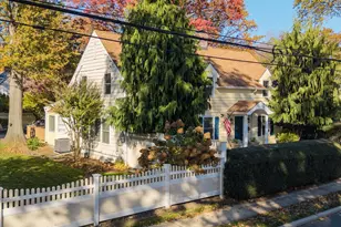 61 Drexel Ave, Westbury, NY 11590 - Photo 5