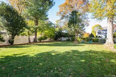 61 Drexel Avenue, Westbury, NY 11590 - Photo 25