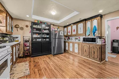 1033 N Fletcher Avenue, Valley Stream, NY 11580 - Photo 13