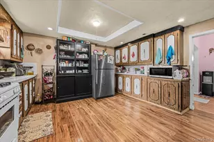 1033 N Fletcher Ave, Valley Stream, NY 11580 - Photo 13