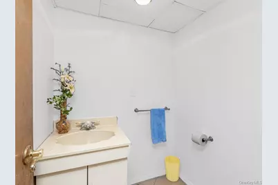 90 Remsen Circle, Yonkers, NY 10710 - Photo 23