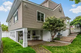 90 Remsen Cir, Yonkers, NY 10710 - Photo 31