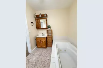 42 Peck Street, West Haverstraw, NY 10993 - Photo 17
