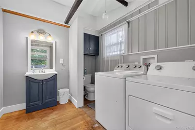 310 Carpenter Avenue, Newburgh, NY 12550 - Photo 23