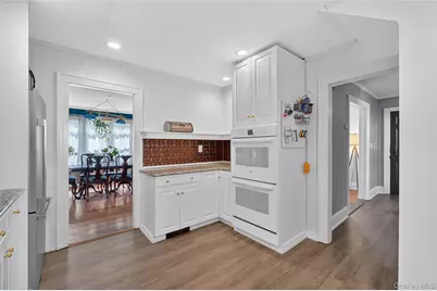 310 Carpenter Avenue, Newburgh, NY 12550 - Photo 21