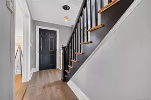 310 Carpenter Ave, Newburgh, NY 12550 - Photo 9