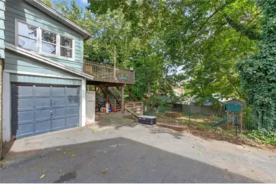 310 Carpenter Avenue, Newburgh, NY 12550 - Photo 45