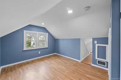 218 Islip Boulevard, Islip Terrace, NY 11752 - Photo 15
