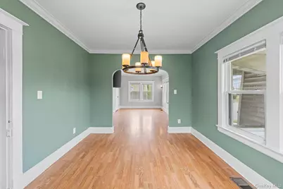 218 Islip Boulevard, Islip Terrace, NY 11752 - Photo 7