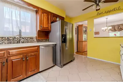 160-11 24th Avenue, Whitestone, NY 11357 - Photo 15