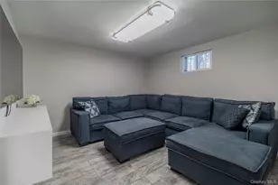 160-11 24th Ave, Whitestone, NY 11357 - Photo 33