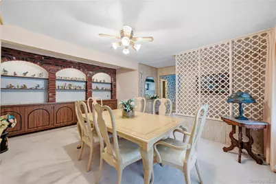 1733 Meadow Court, East Meadow, NY 11554 - Photo 3