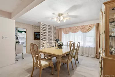 1733 Meadow Court, East Meadow, NY 11554 - Photo 5