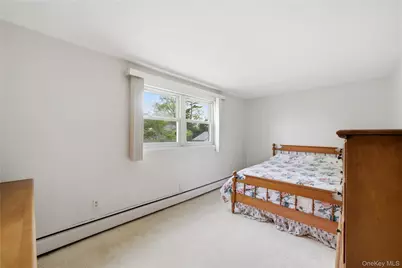 1733 Meadow Court, East Meadow, NY 11554 - Photo 19