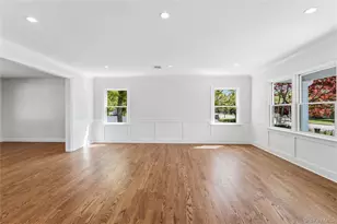 969 Manor Ln, Bay Shore, NY 11706 - Photo 5