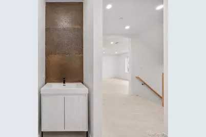 13 Warren Court #212, Monsey, NY 10952 - Photo 11