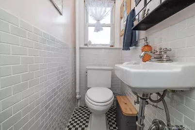 171 Park Boulevard, Malverne, NY 11565 - Photo 13