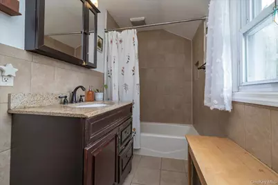 171 Park Boulevard, Malverne, NY 11565 - Photo 17