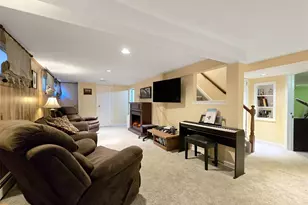 3 Martin Pl, Farmingville, NY 11738 - Photo 21