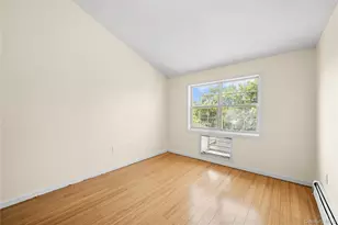 226-12 146th Ave, Springfield Gardens, NY 11413 - Photo 19
