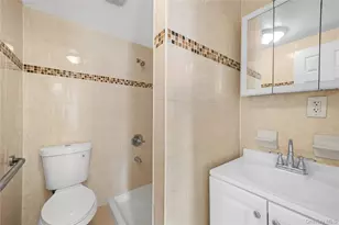 226-12 146th Ave, Springfield Gardens, NY 11413 - Photo 9