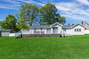 380 Clark Rd, Southold, NY 11971 - Photo 21