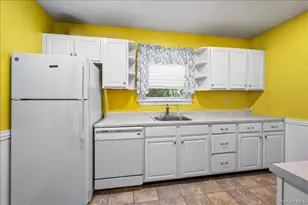 169 Dupont Ave, Newburgh, NY 12550 - Photo 5