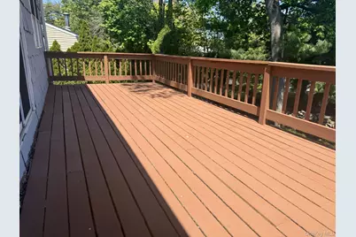 27 Skyview Lane, New Rochelle, NY 10804 - Photo 7