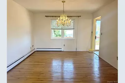 27 Skyview Lane, New Rochelle, NY 10804 - Photo 9
