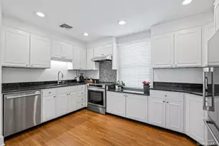 60 Shutter Ln, Oyster Bay, NY 11771 - Photo 7