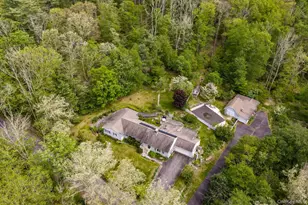 24 Boehmler Rd, Sparrow Bush, NY 12780 - Photo 3